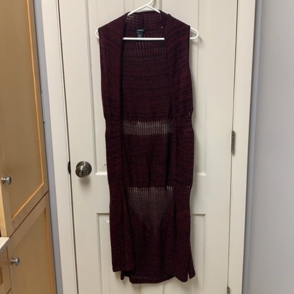 RUE21 Medium Long Open Front Cardigan Vest Burgundy & Black - Picture 12 of 13